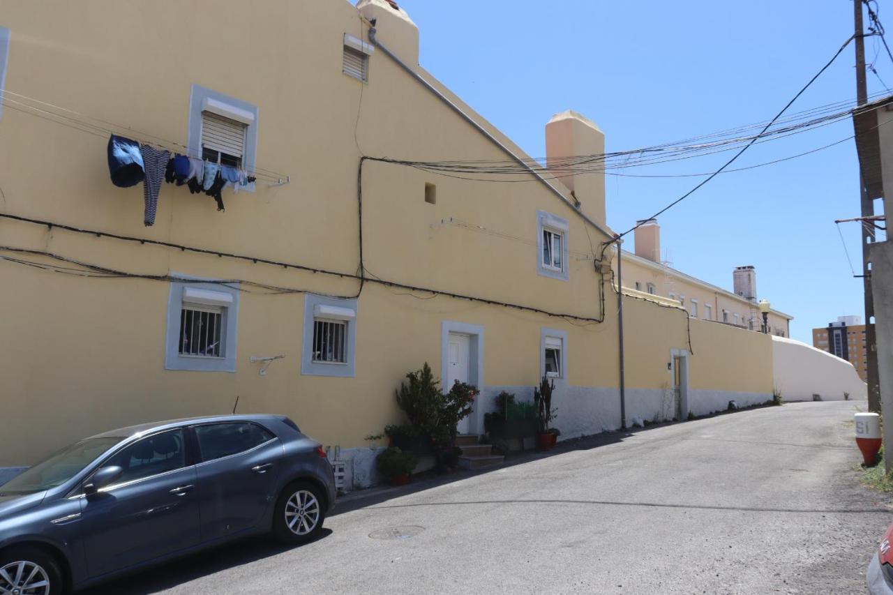 Lisbon, T2 Renewed Duplex With River View, Beato, Lissabon Exterior foto